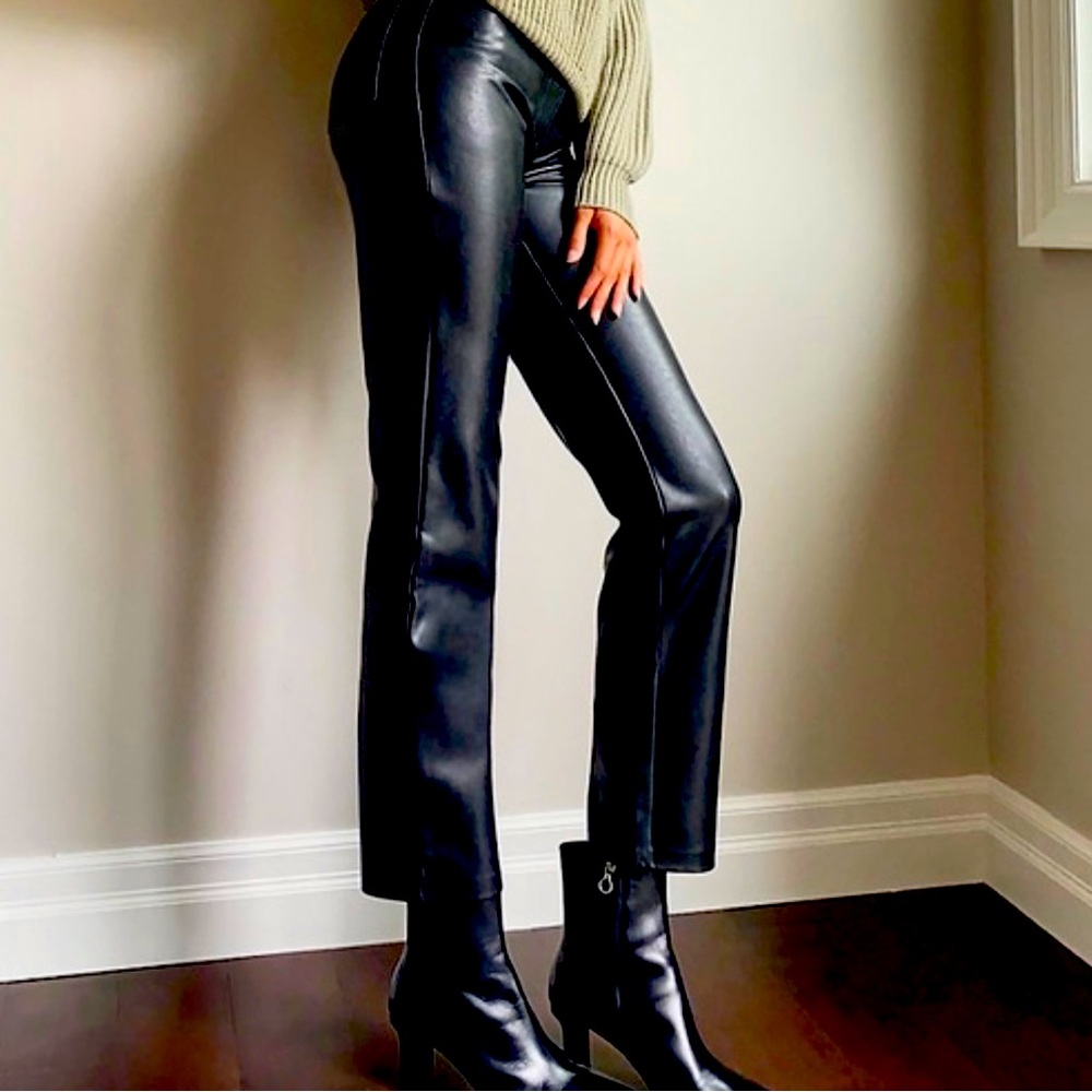 Aritzia Melina faux leather pants 00